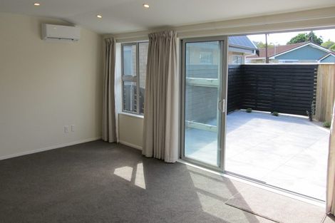 Photo of property in 9b Linden Avenue, Tawa, Wellington, 5028