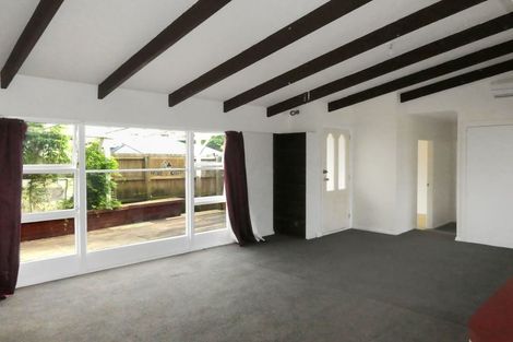 Photo of property in 8 Clonbern Place, Upper Riccarton, Christchurch, 8041