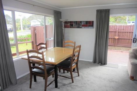 Photo of property in 1/43 Don Buck Road, Massey, Auckland, 0614