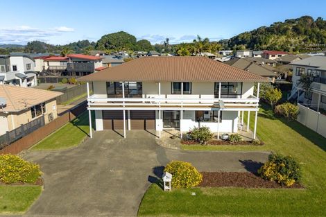Photo of property in 102 Harbour Road, Ohope, 3121