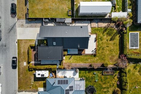 Photo of property in 14 Quail Street, Albert Town, Wanaka, 9305