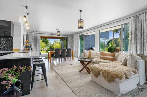 Photo of property in 1/55 Hogan Road, Cambridge, 3493