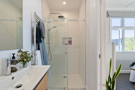 Photo of property in 2 Karamu Street, Ngaio, Wellington, 6035