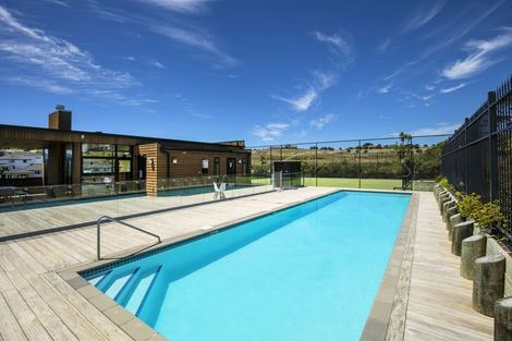 Photo of property in 31 Discovery Drive, Gulf Harbour, Whangaparaoa, 0930