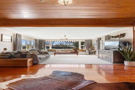 Photo of property in 2 Church Street, Amberley, 7410