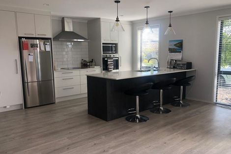 Photo of property in 5 Raynor Crescent, Pyes Pa, Tauranga, 3112