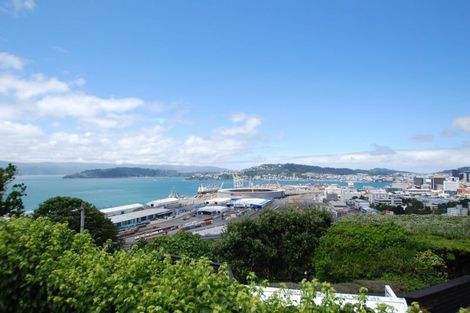 Photo of property in 4 Lower Watt Street, Wadestown, Wellington, 6012