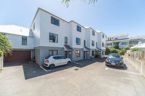 Photo of property in 2u9 Hood Street, Mount Victoria, Wellington, 6011