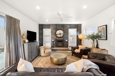 Photo of property in 2 North Street, Greytown, 5712