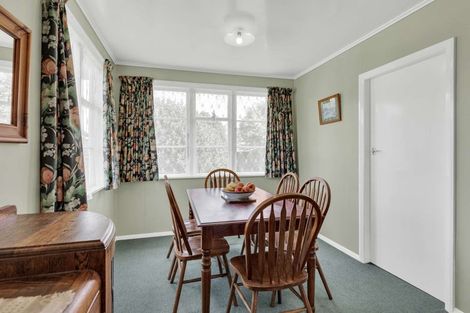 Photo of property in 20 Bear Street, Waverley, 4510