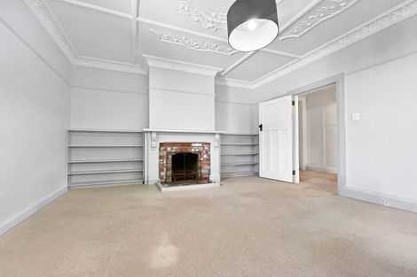 Photo of property in 25 Chamberlain Road, Karori, Wellington, 6012