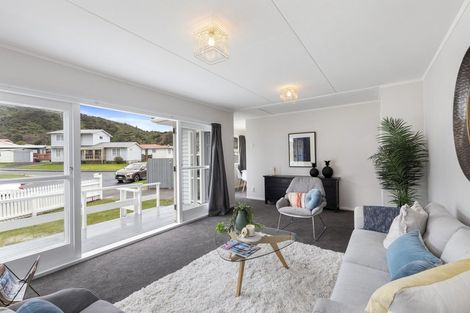 Photo of property in 20 Hamstead Street, Wainuiomata, Lower Hutt, 5014