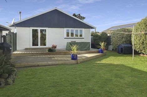 Photo of property in 8 Griffiths Avenue, Linwood, Christchurch, 8062