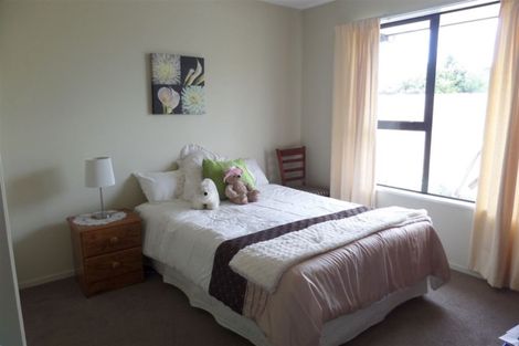 Photo of property in 1/2 Topham Lane, Hornby, Christchurch, 8042