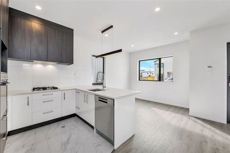 Photo of property in 55 Kairakau Street, Papakura, 2110