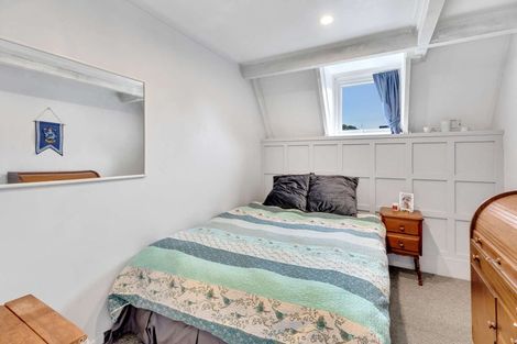 Photo of property in 12 Mckenzie Place, Waikuku Beach, 7402