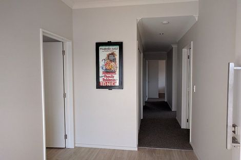 Photo of property in 44 Cairnbrae Drive, Prebbleton, 7604