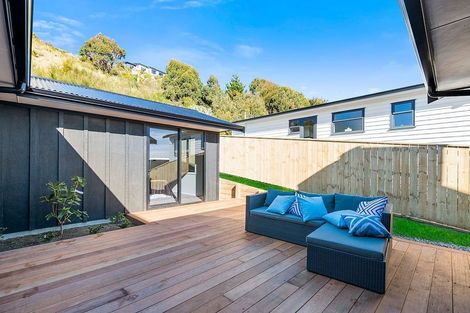 Photo of property in 13 Pacific View, Whitby, Porirua, 5024