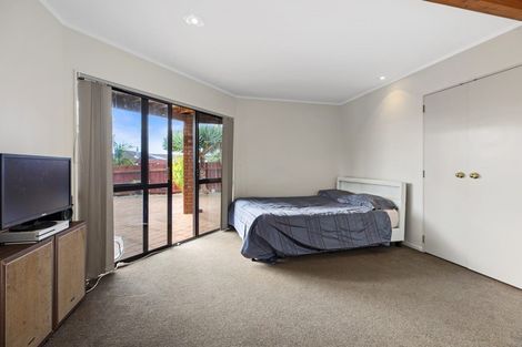 Photo of property in 8 Claridge Place, Mount Maunganui, 3116