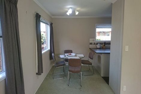 Photo of property in 21 Honeysuckle Place, Northcote, Christchurch, 8052