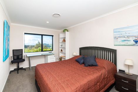 Photo of property in 229 Eskridge Drive, Eskdale, Napier, 4182