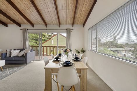 Photo of property in 94 Ayton Drive, Totara Vale, Auckland, 0629