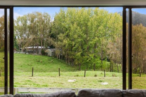 Photo of property in 316 Mountain Road, Maungaturoto, 0587