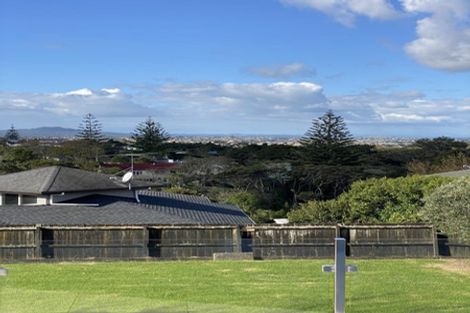 Photo of property in 151 Birkenhead Avenue, Birkenhead, Auckland, 0626