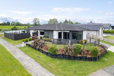 Photo of property in 1 Waireka Road, Rototuna North, Hamilton, 3210