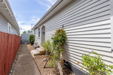 Photo of property in 44 Hills Road, Edgeware, Christchurch, 8013