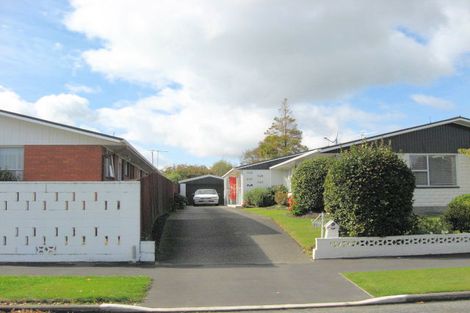 Photo of property in 33 Guinness Crescent, Ilam, Christchurch, 8041