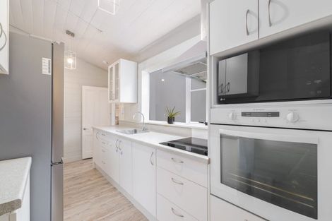 Photo of property in 9 Convoy Street, New Brighton, Christchurch, 8083