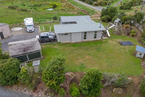 Photo of property in 78 Takapu Road, Manakau, 5573