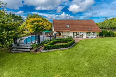 Photo of property in 31 Rangitopuni Road, Riverhead, 0793