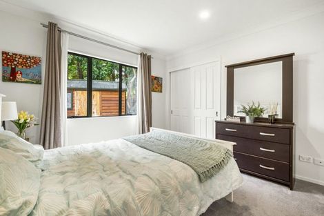 Photo of property in 2/8 Bundoran Way, Pinehill, Auckland, 0632