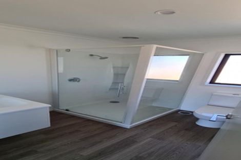 Photo of property in 19u3 Dowding Street, Melville, Hamilton, 3206