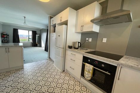 Photo of property in 6 Trilids Lane, Churton Park, Wellington, 6037