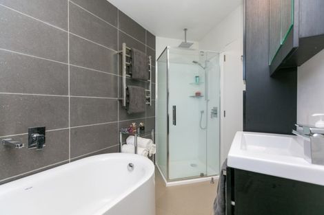 Photo of property in 1/1 Richmond Street, Fitzroy, New Plymouth, 4312
