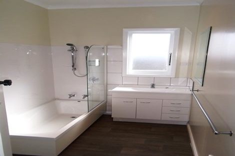 Photo of property in 192 Gloucester Street, Taradale, Napier, 4112