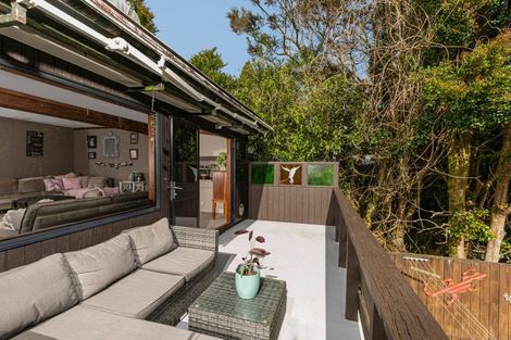 Photo of property in 1/757 West Coast Road, Oratia, Auckland, 0604