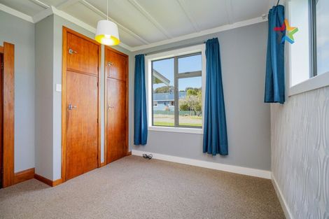 Photo of property in 6 Half Mile Road, Tuatapere, 9620