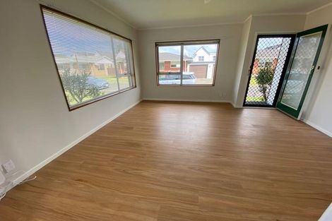 Photo of property in 11/81 Shakespeare Road, Milford, Auckland, 0620