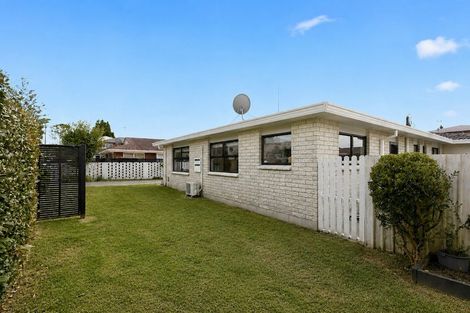 Photo of property in 1/103 Twelfth Avenue, Tauranga South, Tauranga, 3112