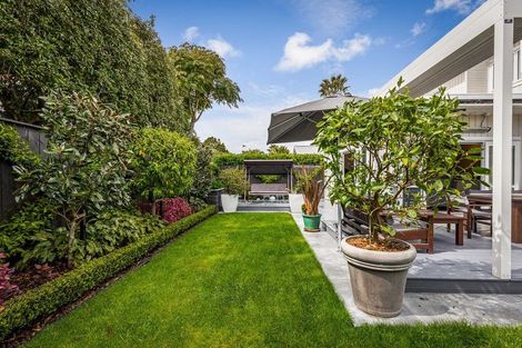 Photo of property in 20 Kensington Drive, Orewa, 0931