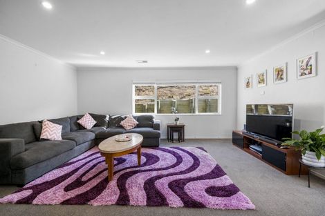 Photo of property in 29 Bickerton Rise, Churton Park, Wellington, 6037