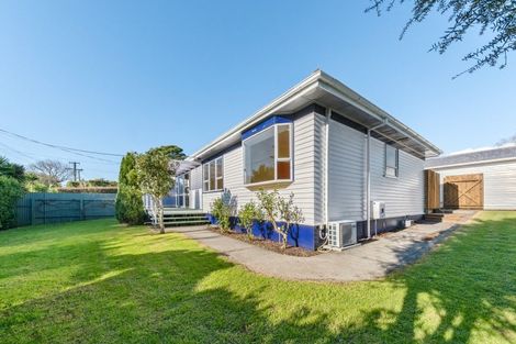 Photo of property in 29 Curtis Street, Okato, 4335