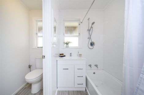 Photo of property in 86 Rugby Street, Awapuni, Palmerston North, 4412