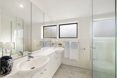 Photo of property in 9 Kotare Street, Fendalton, Christchurch, 8041