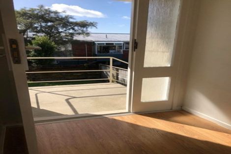 Photo of property in 184/84a Greenslade Crescent, Northcote, Auckland, 0627