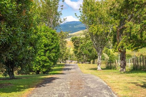 Photo of property in 81a Forest Lakes Road, Otaki, 5583